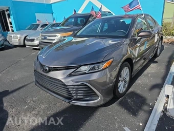 2022 Toyota Camry LE