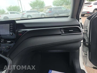 2022 Toyota Camry LE - miniatura 16