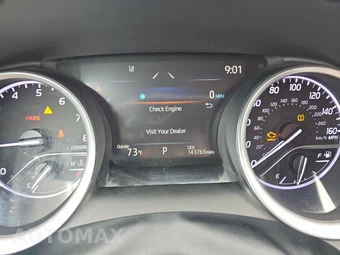2022 Toyota Camry LE – miniatura 12