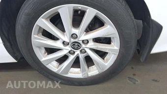 2022 Toyota Camry LE – miniatura 26