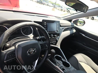 2022 Toyota Camry LE - miniatura 11