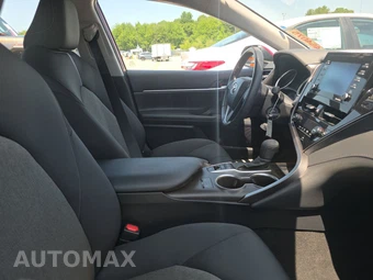 2022 Toyota Camry LE - miniatura 8