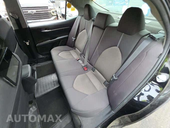 2022 Toyota Camry LE - miniatura 13