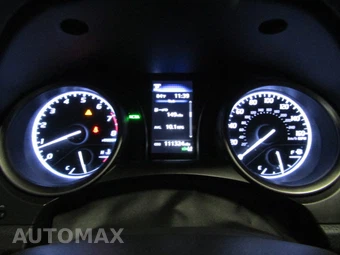 2022 Toyota Camry SE - miniatura 12