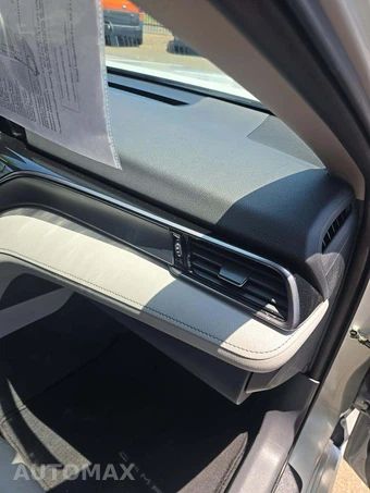 2022 Toyota Camry SE - miniatura 19
