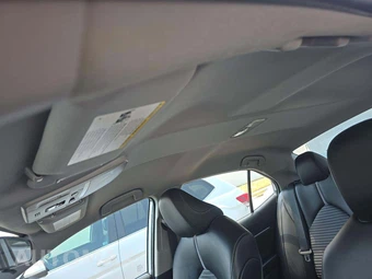 2022 Toyota Camry SE - miniatura 11