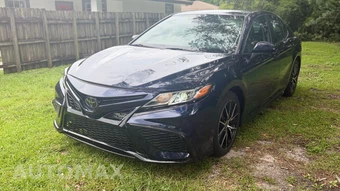 2022 Toyota Camry SE - miniatura 3