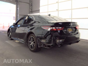 2022 Toyota Camry SE - miniatura 6