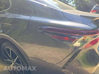 2022 Toyota Camry SE - miniatura 23