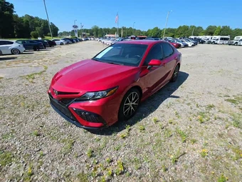 2022 Toyota Camry SE