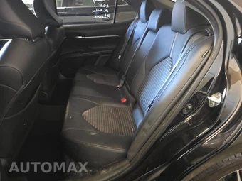 2022 Toyota Camry SE - miniatura 13