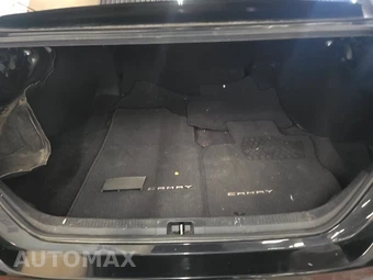 2022 Toyota Camry SE - miniatura 16