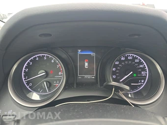2022 Toyota Camry SE - miniatura 12