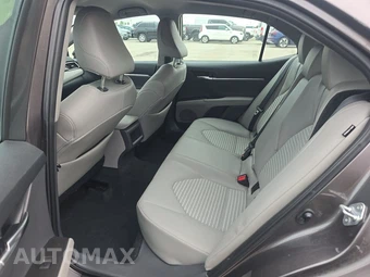 2022 Toyota Camry SE - miniatura 13