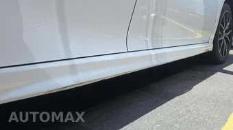 2022 Toyota Camry SE - miniatura 18