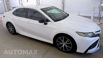 2022 Toyota Camry SE - miniatura 3