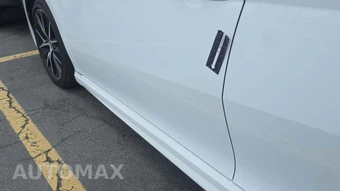 2022 Toyota Camry SE - miniatura 32