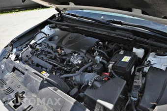 2022 Toyota Camry SE - miniatura 14