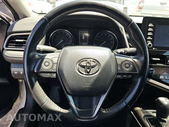 2022 Toyota Camry SE - miniatura 10