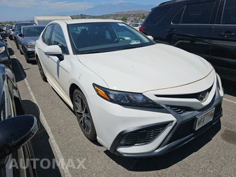 2022 Toyota Camry SE - miniatura 3