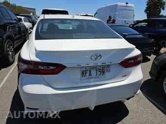 2022 Toyota Camry SE - miniatura 5