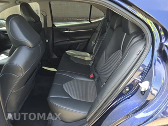 2022 Toyota Camry SE - miniatura 13