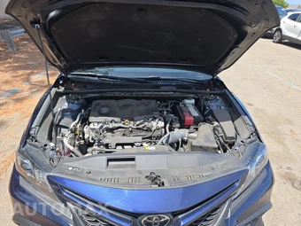 2022 Toyota Camry SE - miniatura 16