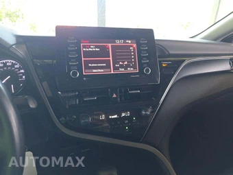 2022 Toyota Camry SE - miniatura 10