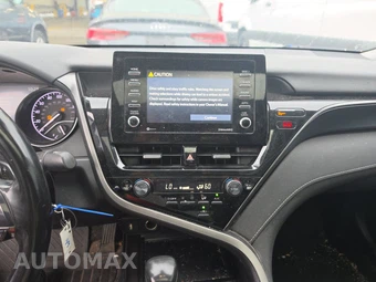 2022 Toyota Camry SE - miniatura 11