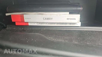 2022 Toyota Camry SE - miniatura 21
