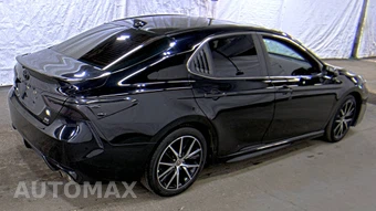 2022 Toyota Camry SE - miniatura 4