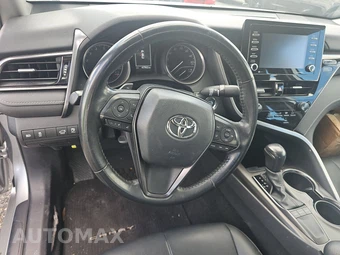2022 Toyota Camry SE - miniatura 10