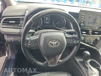 2022 Toyota Camry SE - miniatura 10