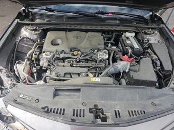 2022 Toyota Camry SE - miniatura 15
