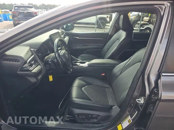 2022 Toyota Camry SE - miniatura 7