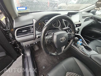 2022 Toyota Camry SE - miniatura 11