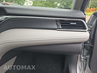 2022 Toyota Camry SE - miniatura 16