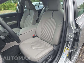2022 Toyota Camry SE - miniatura 3