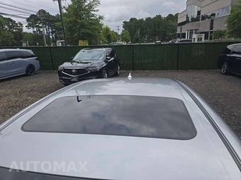 2022 Toyota Camry SE - miniatura 9