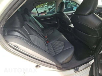 2022 Toyota Camry SE Nightshade Edition - miniatura 16