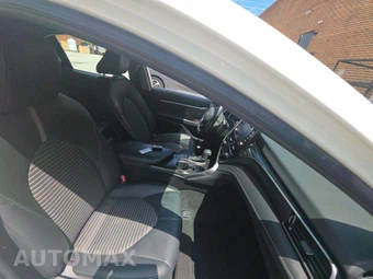 2022 Toyota Camry SE Nightshade Edition - miniatura 18