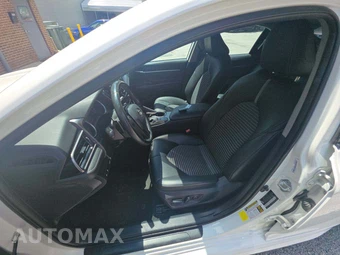 2022 Toyota Camry SE Nightshade Edition - miniatura 6
