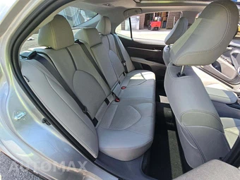 2022 Toyota Camry XLE - miniatura 16