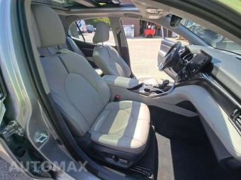 2022 Toyota Camry XLE - miniatura 18