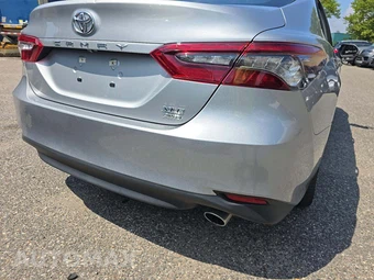 2022 Toyota Camry XLE - miniatura 24