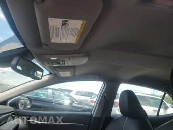 2022 Toyota Camry XSE - miniatura 18