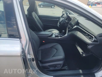 2022 Toyota Camry XSE - miniatura 8