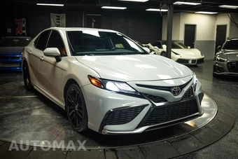 2022 Toyota Camry XSE - miniatura 5
