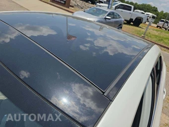 2022 Toyota Camry XSE - miniatura 9