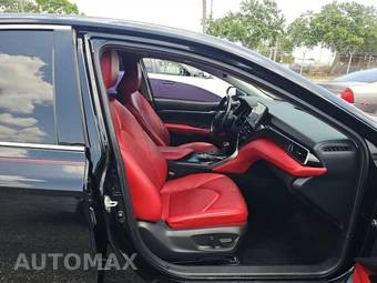 2022 Toyota Camry XSE - miniatura 8